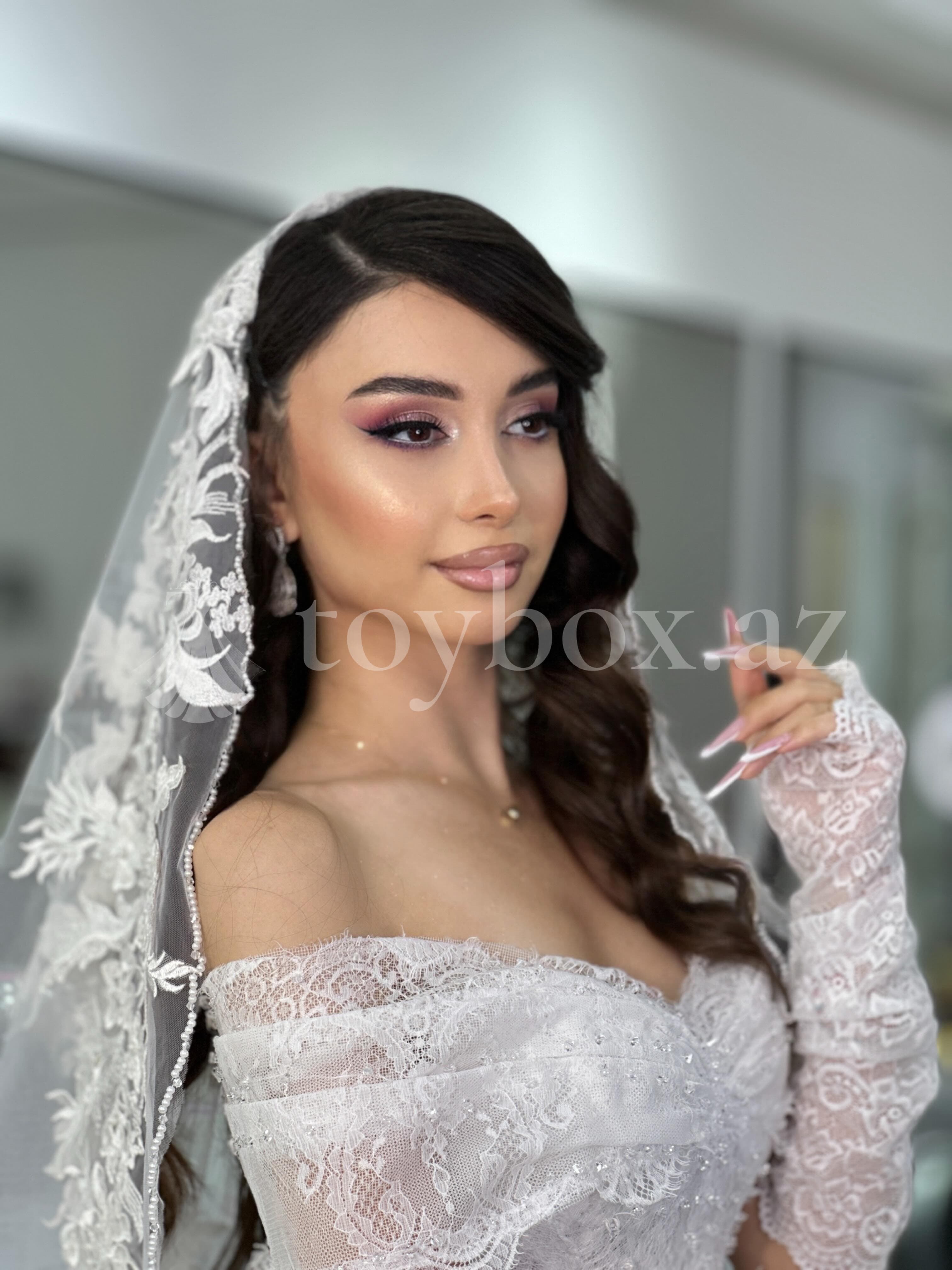 Naz Davud