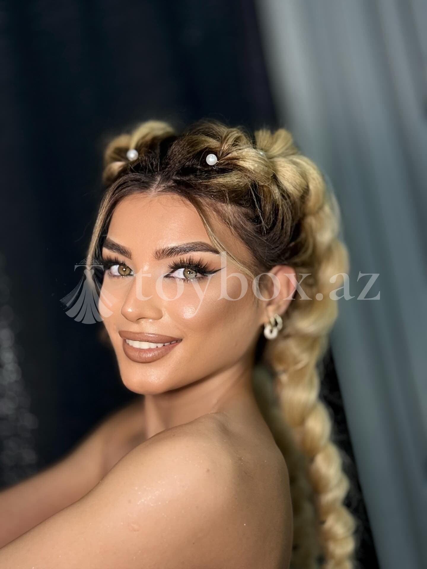 Naz Davud