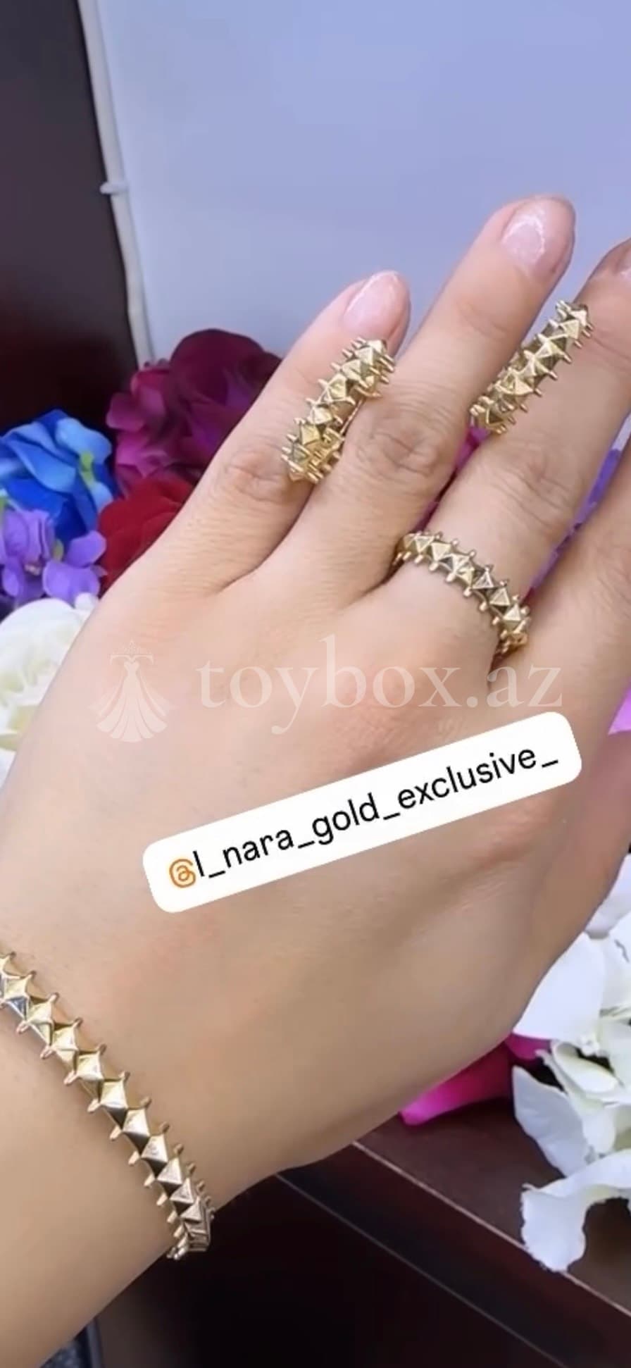 L Nara Gold Exclusive