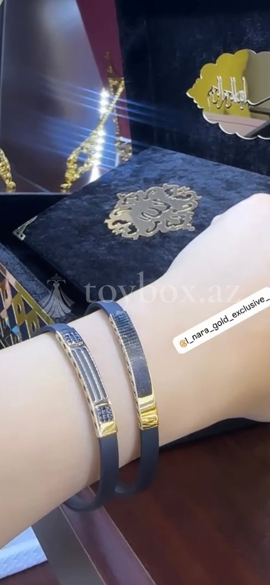 L Nara Gold Exclusive