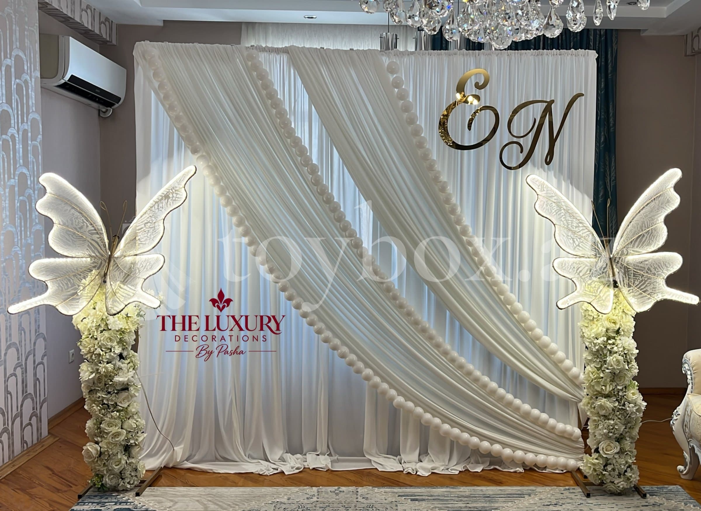 The Luxury Decoration