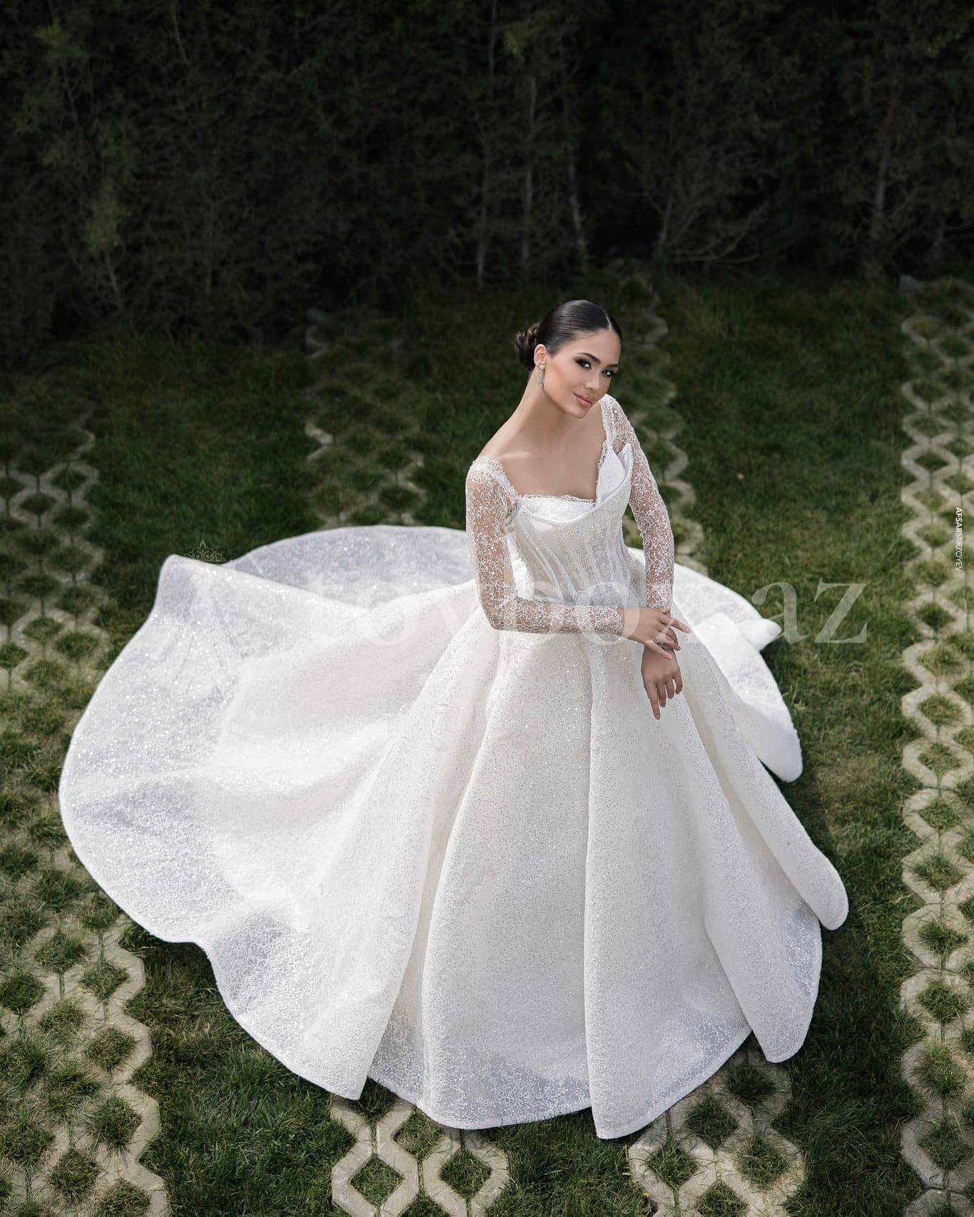 So White Bridal