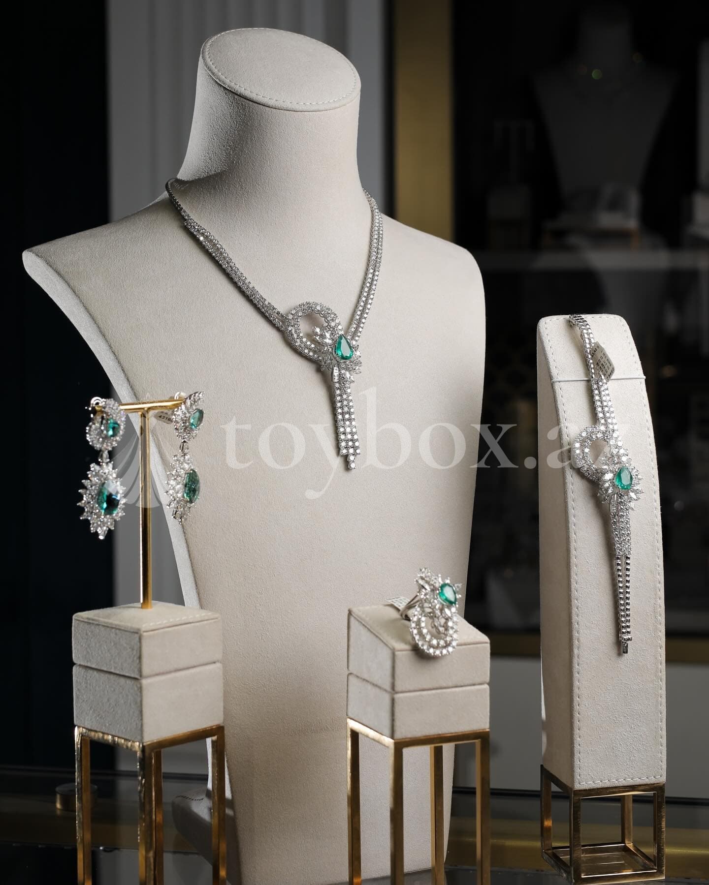 Röyam Jewellery