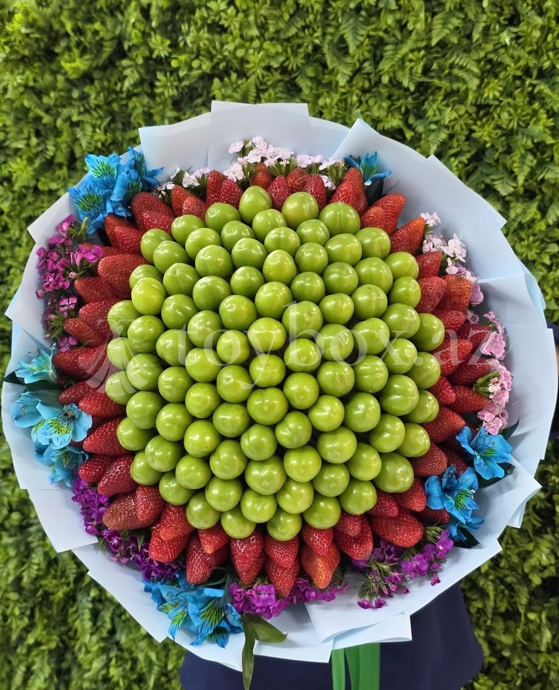 Qəbələ Gül Buketləri