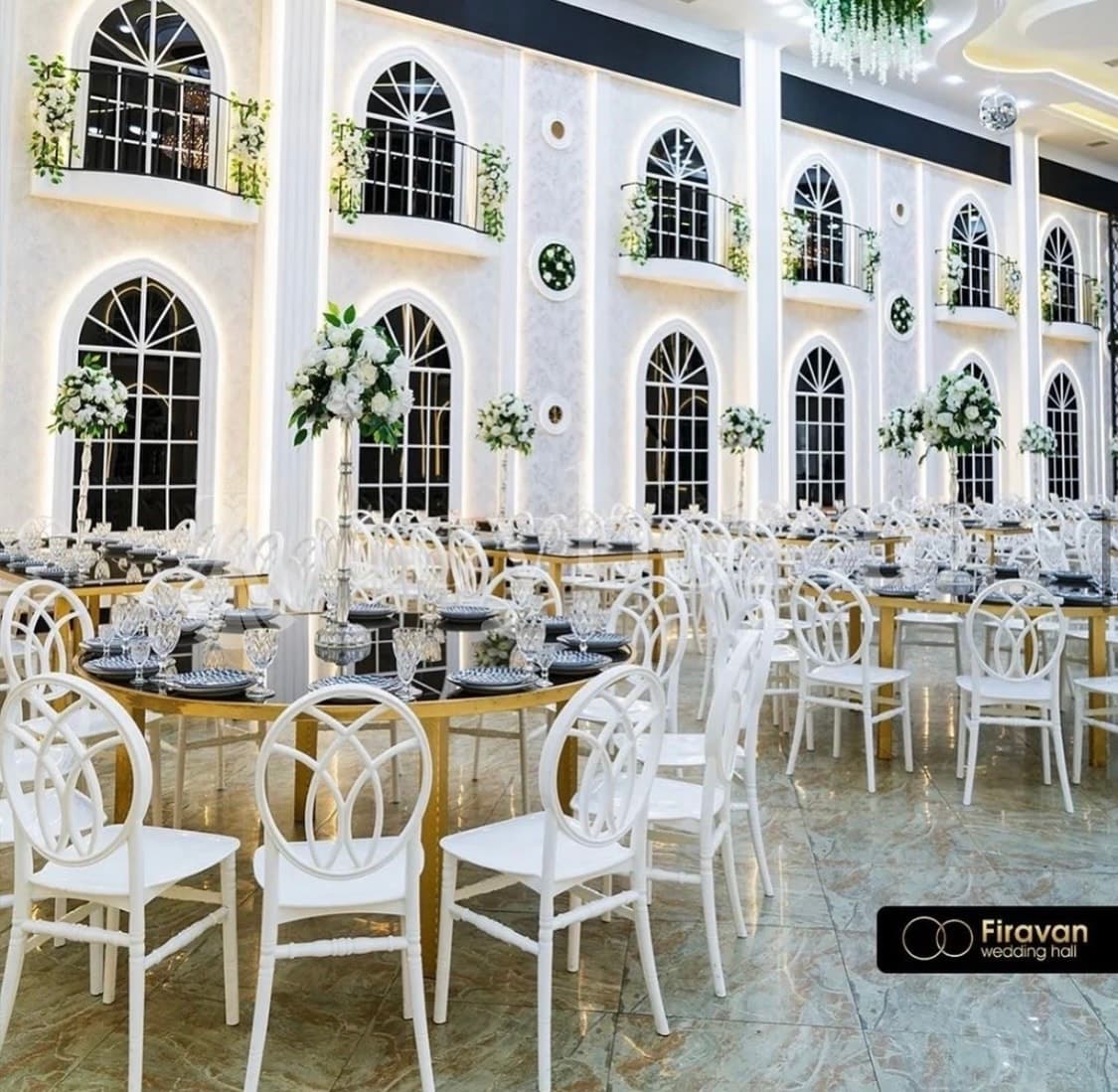 Firavan Saray