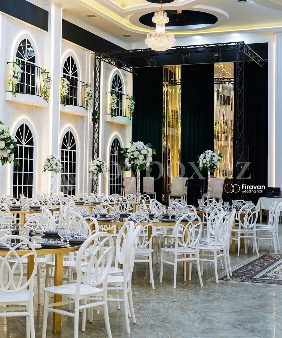 Firavan Saray