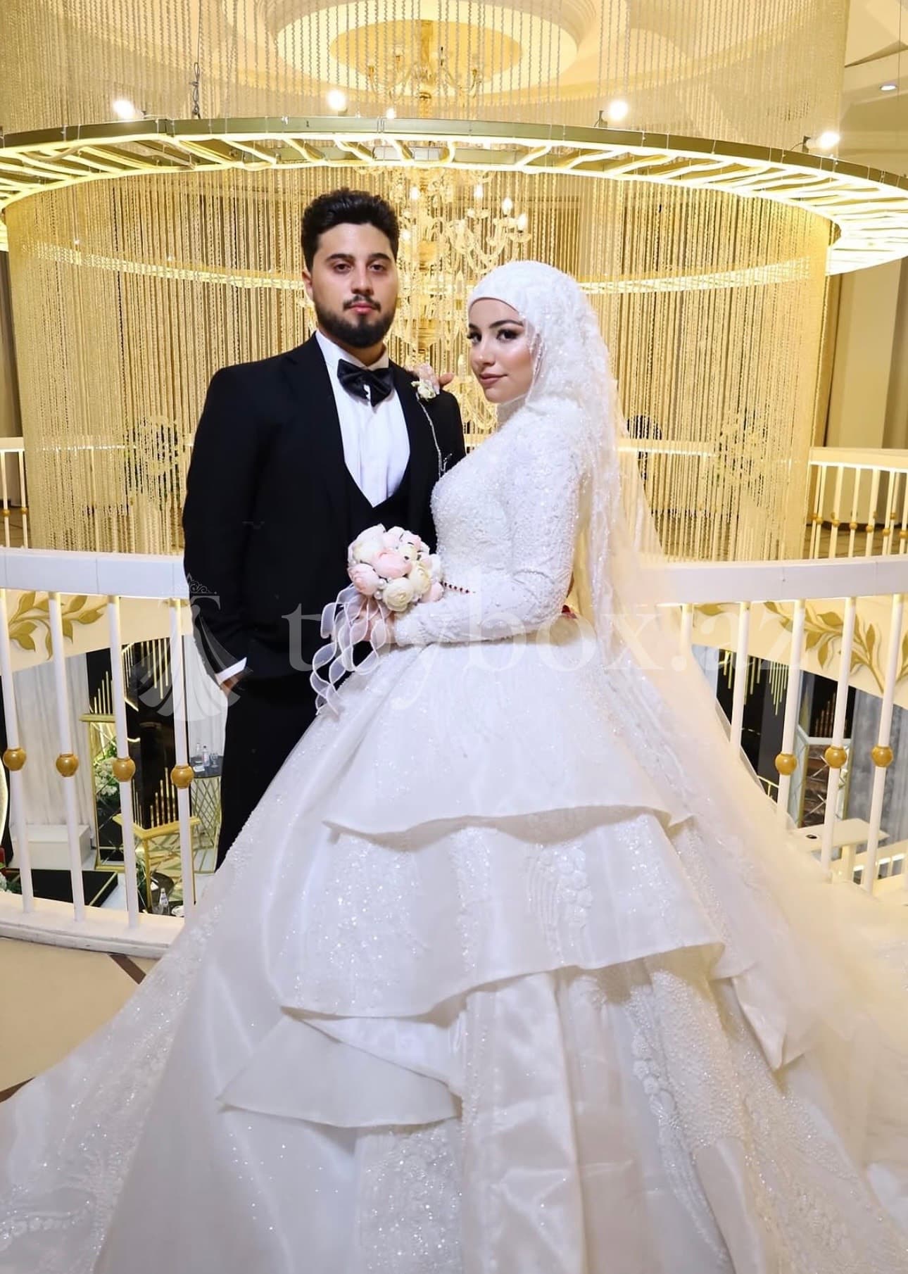 Lova Hicab Gəlinlik Butik