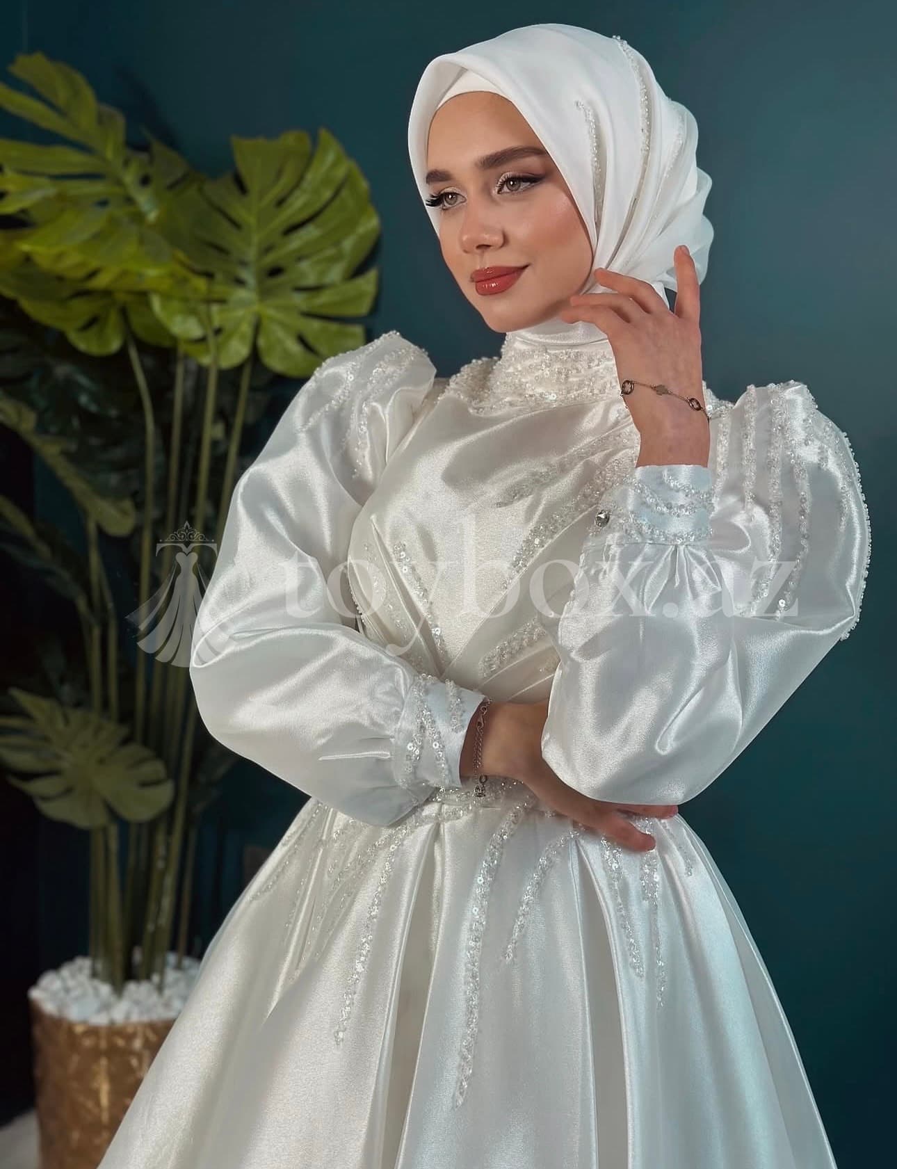 Lova Hicab Gəlinlik Butik