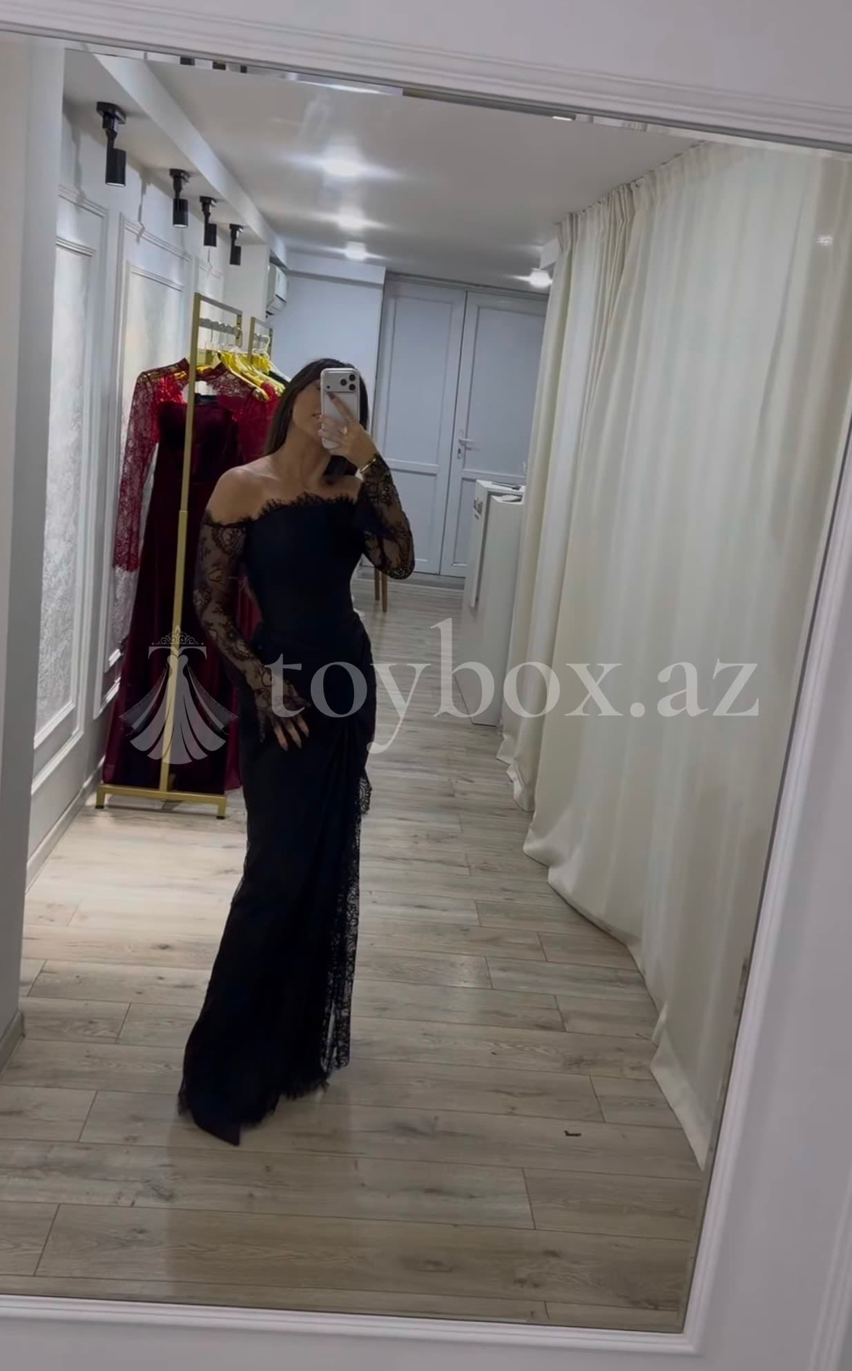 Rida Lux Dress