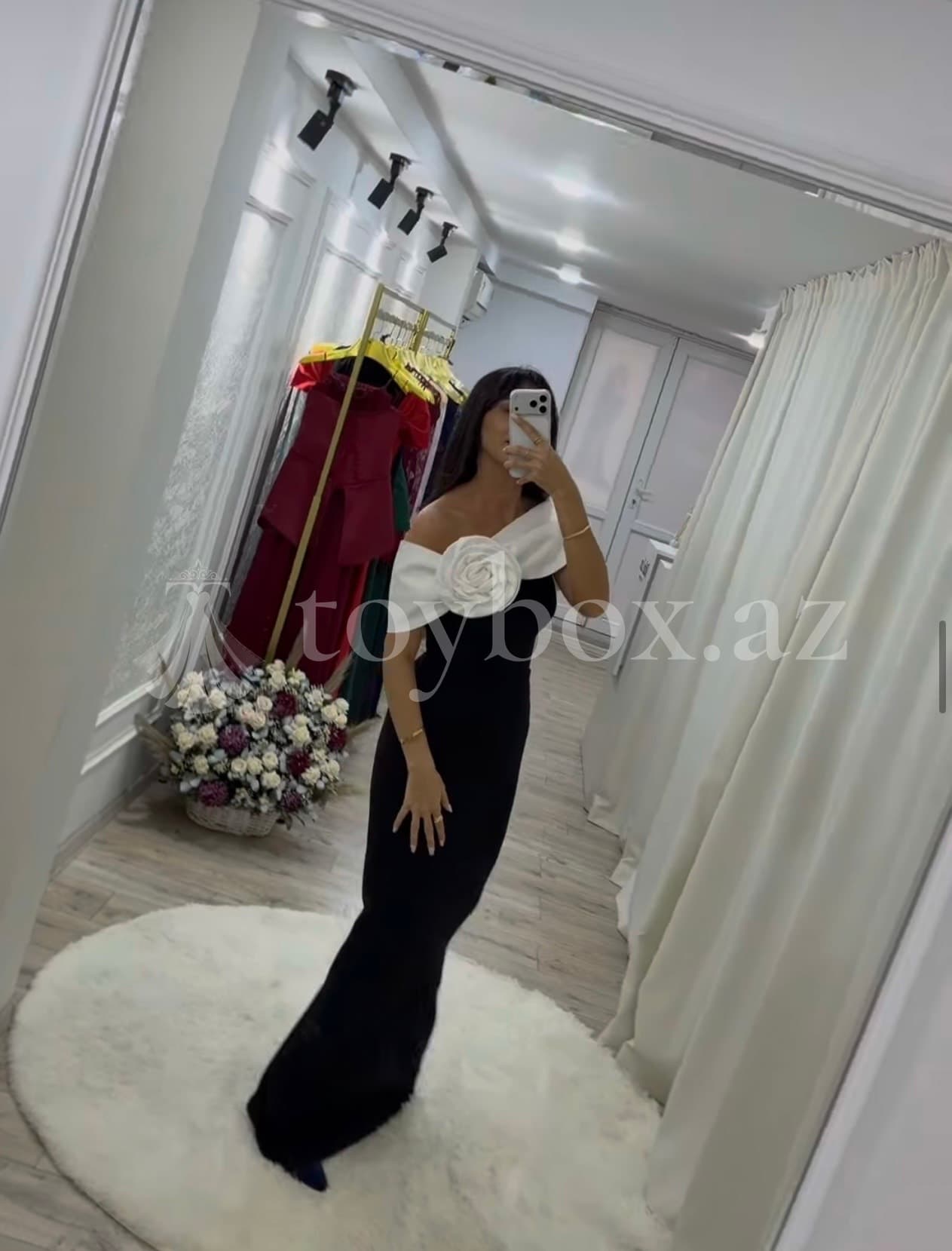 Rida Lux Dress
