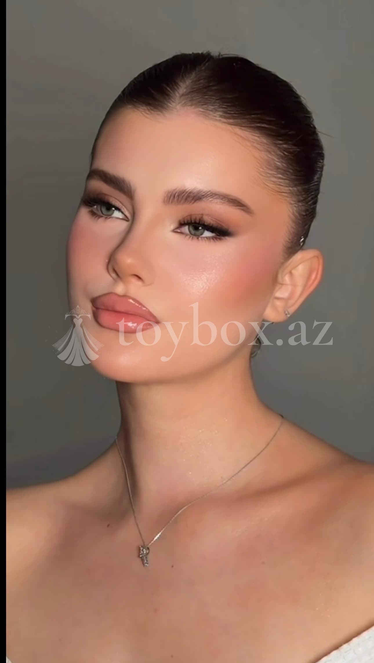 Arzu Make Upp