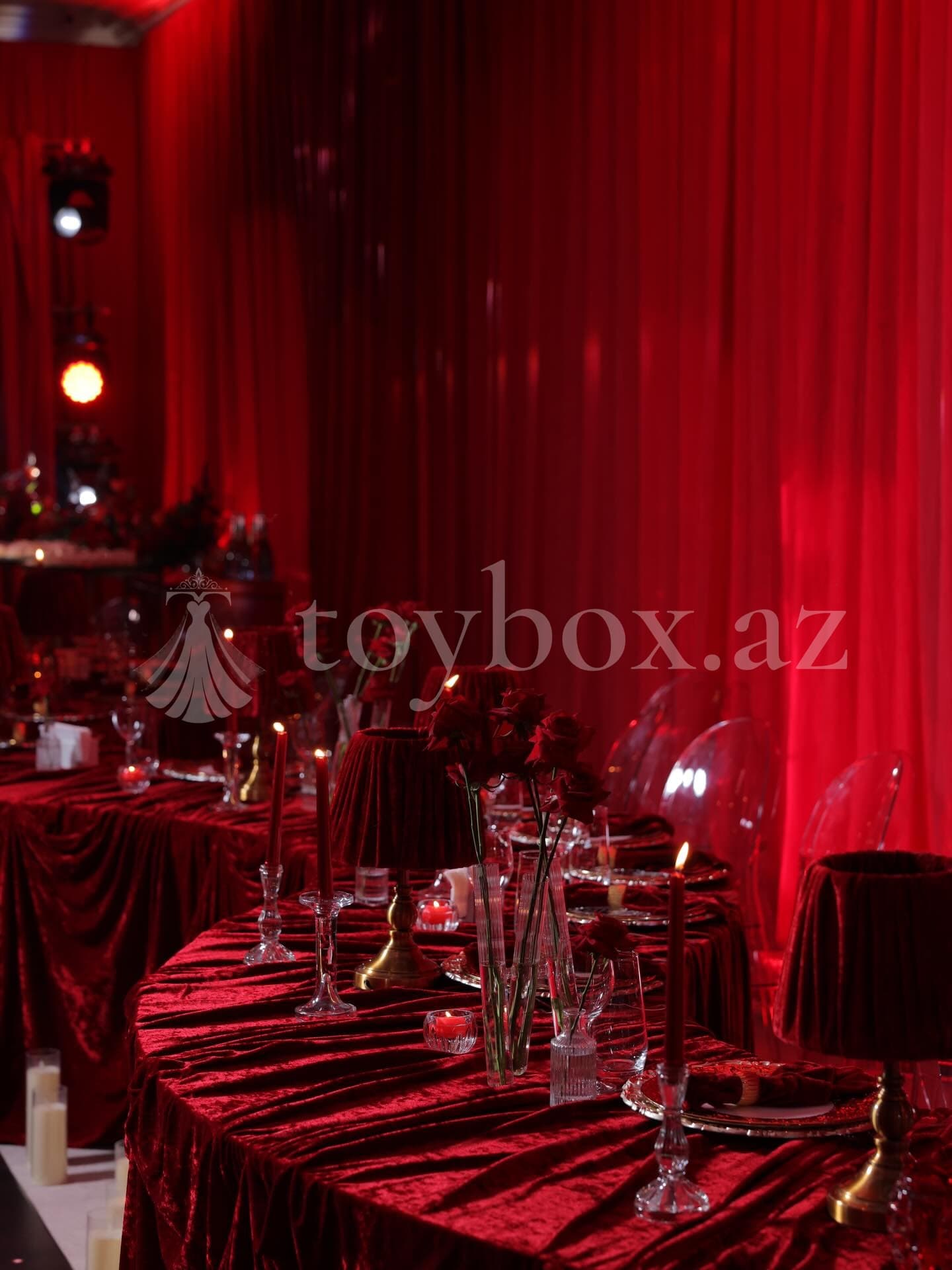 Carousel Wedding Party