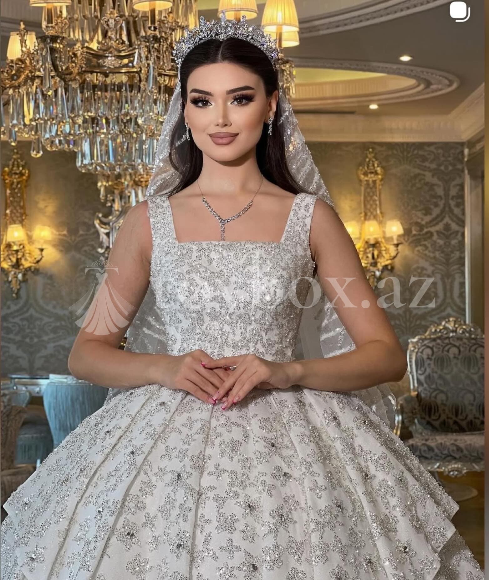 Zeynəb Bridal Room