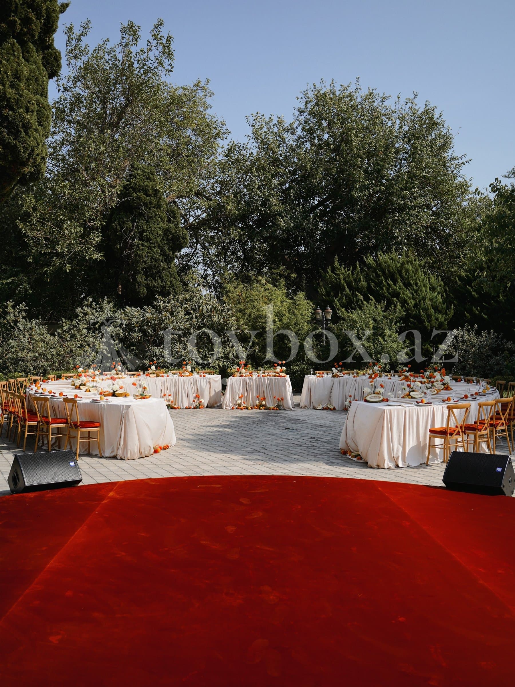 By Art Event