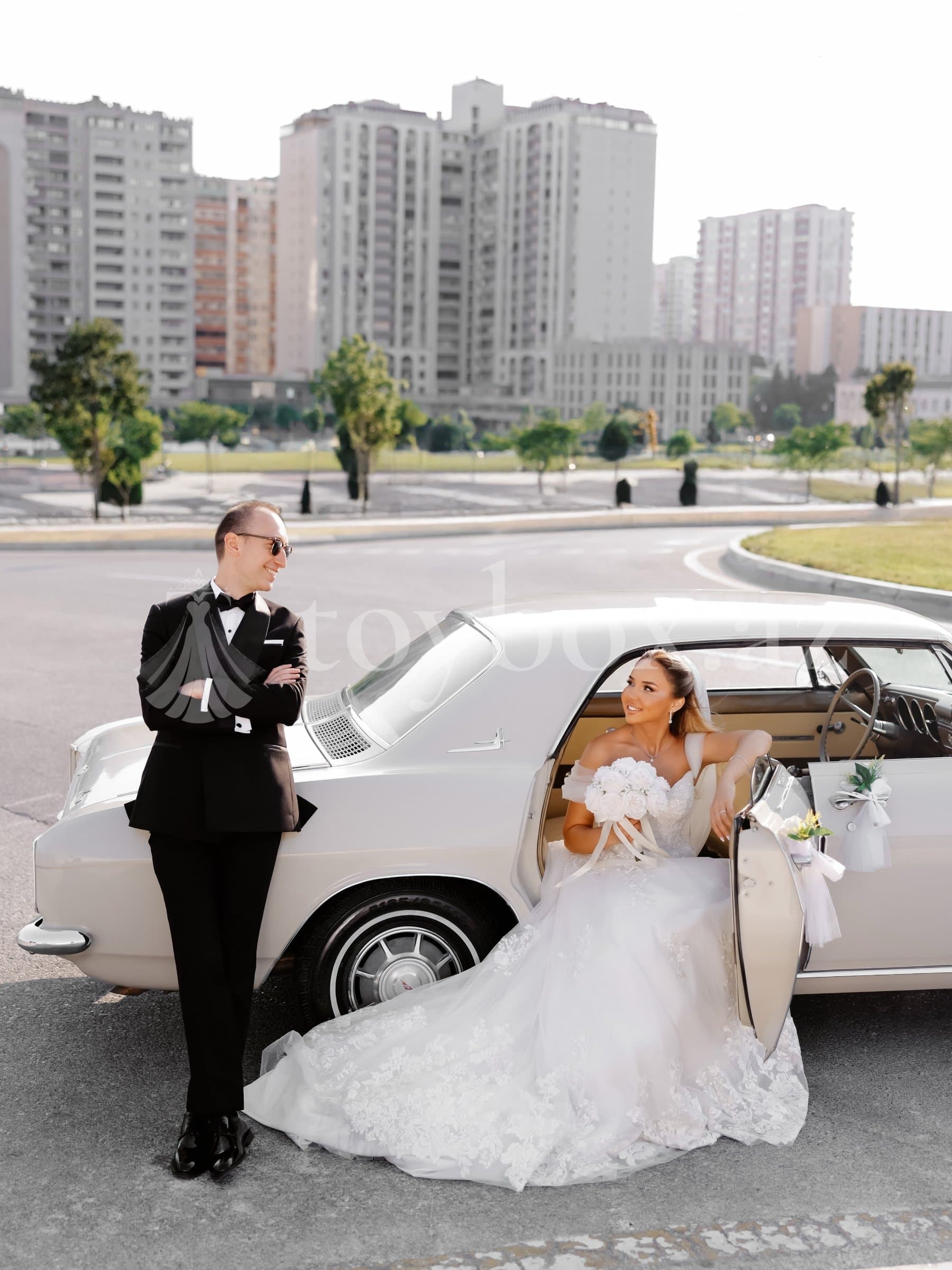 Ajour Wedding House