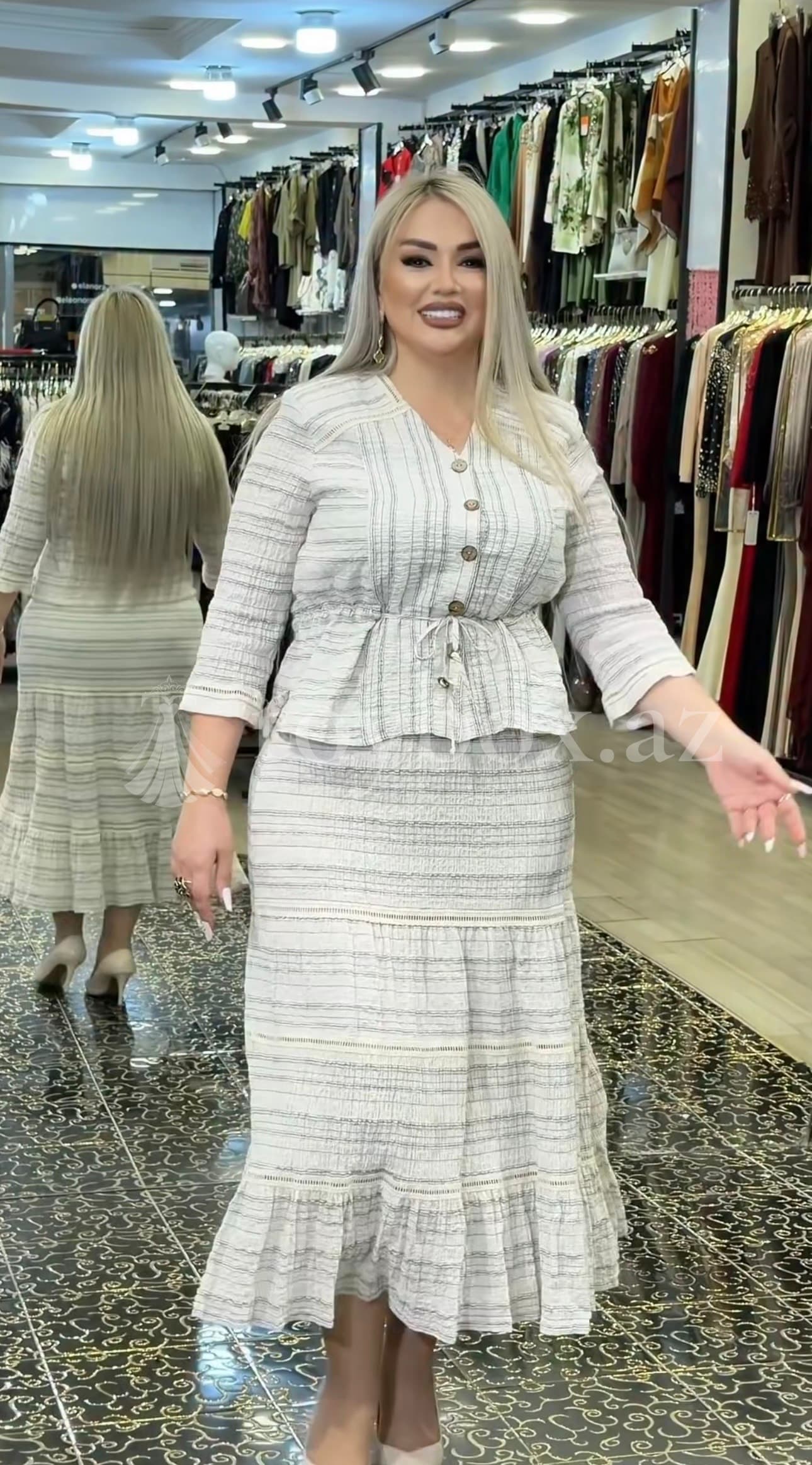 Elanora Ziyafət Geyimləri