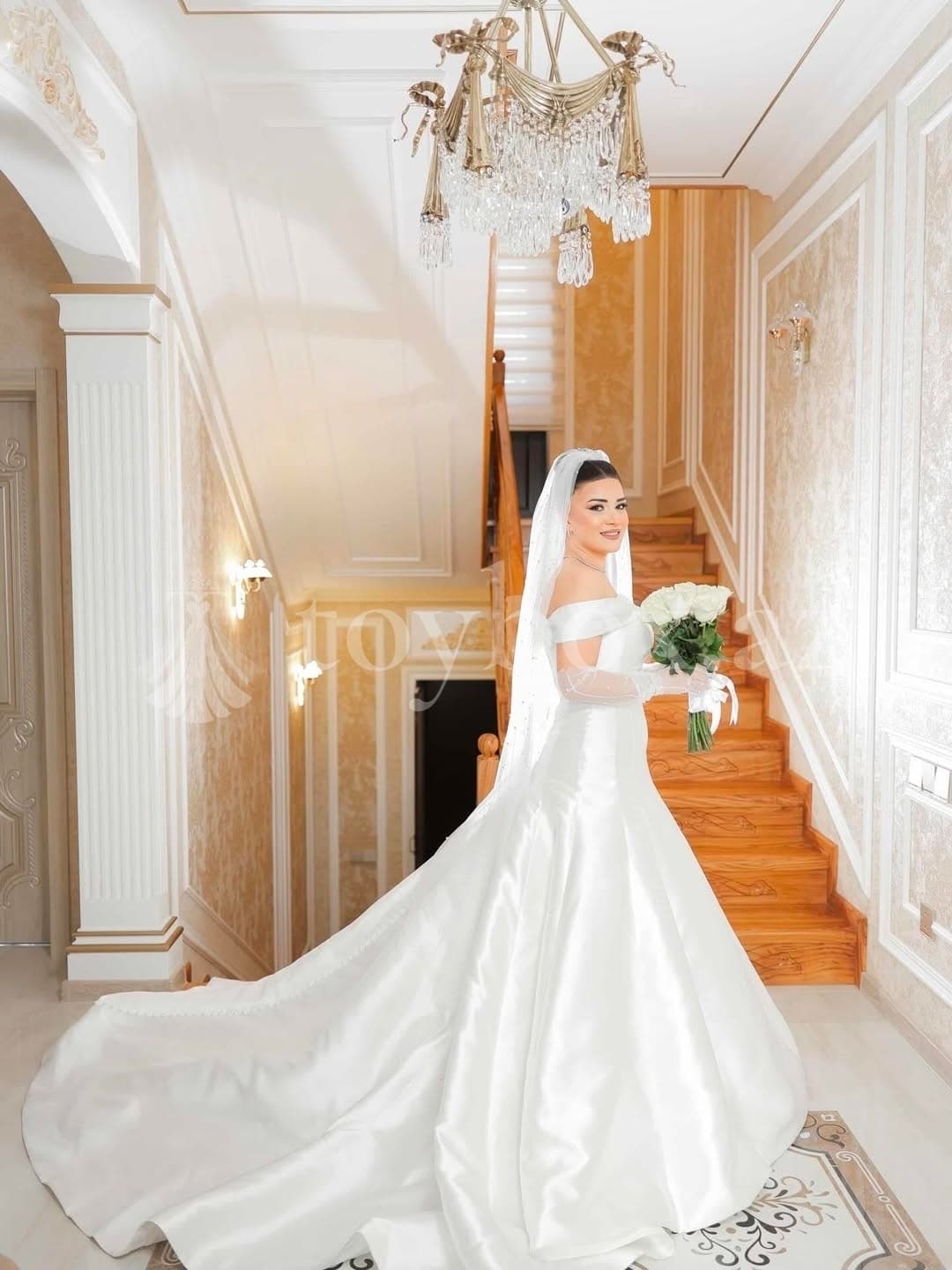 Marry Me Bridal Room