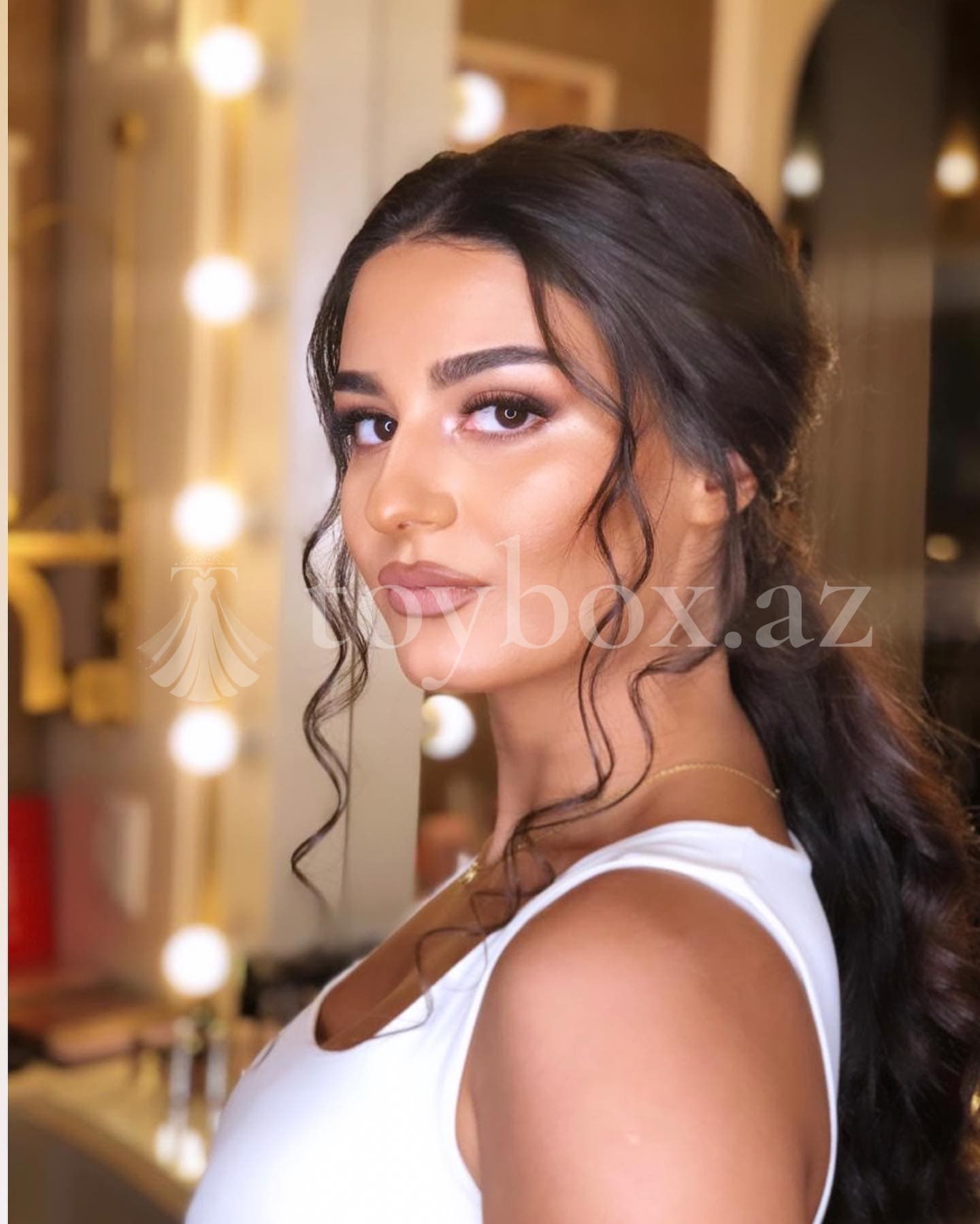 Make Up İlhamə Official