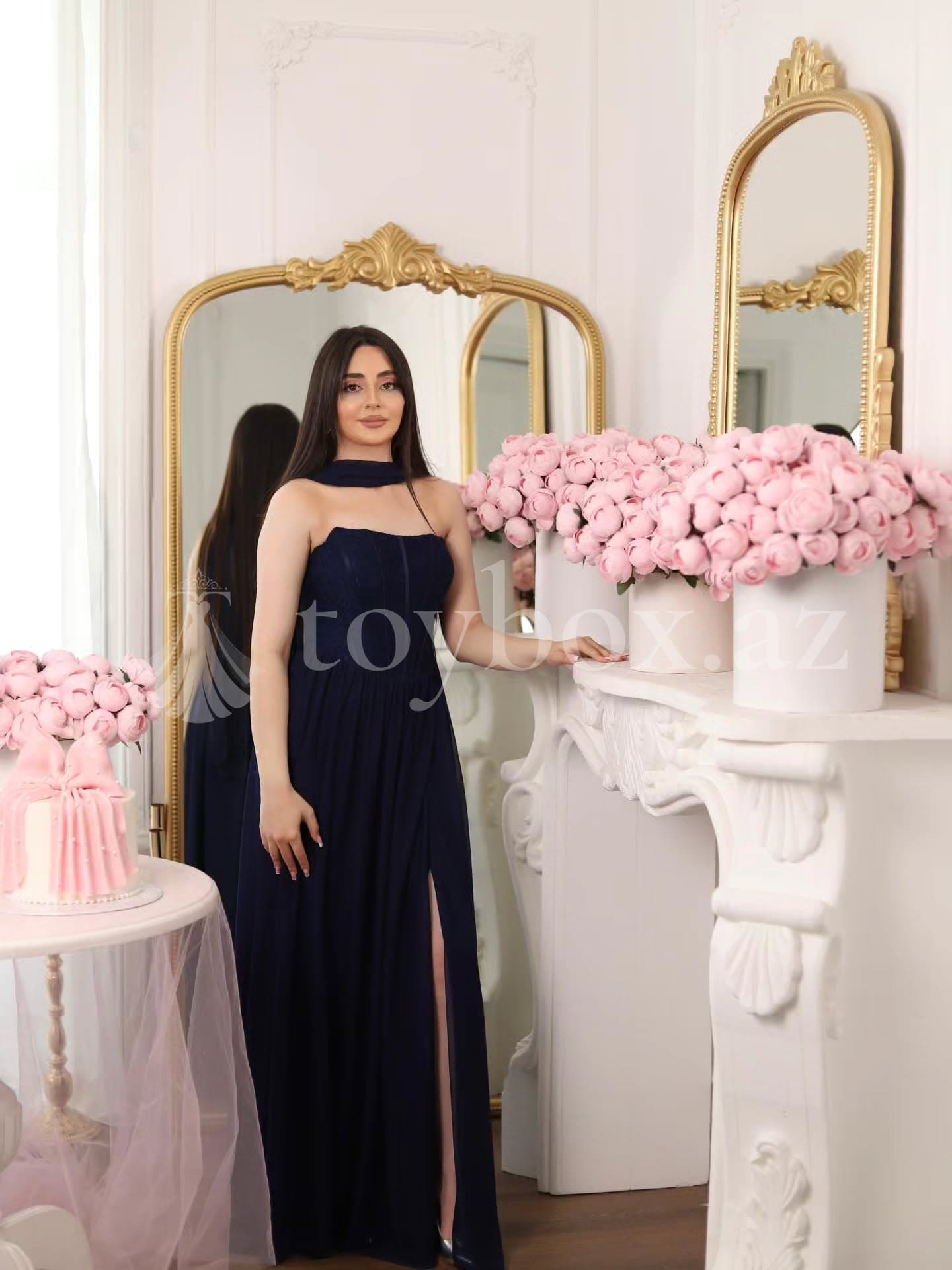 Ziyafət Geyimləri Desire