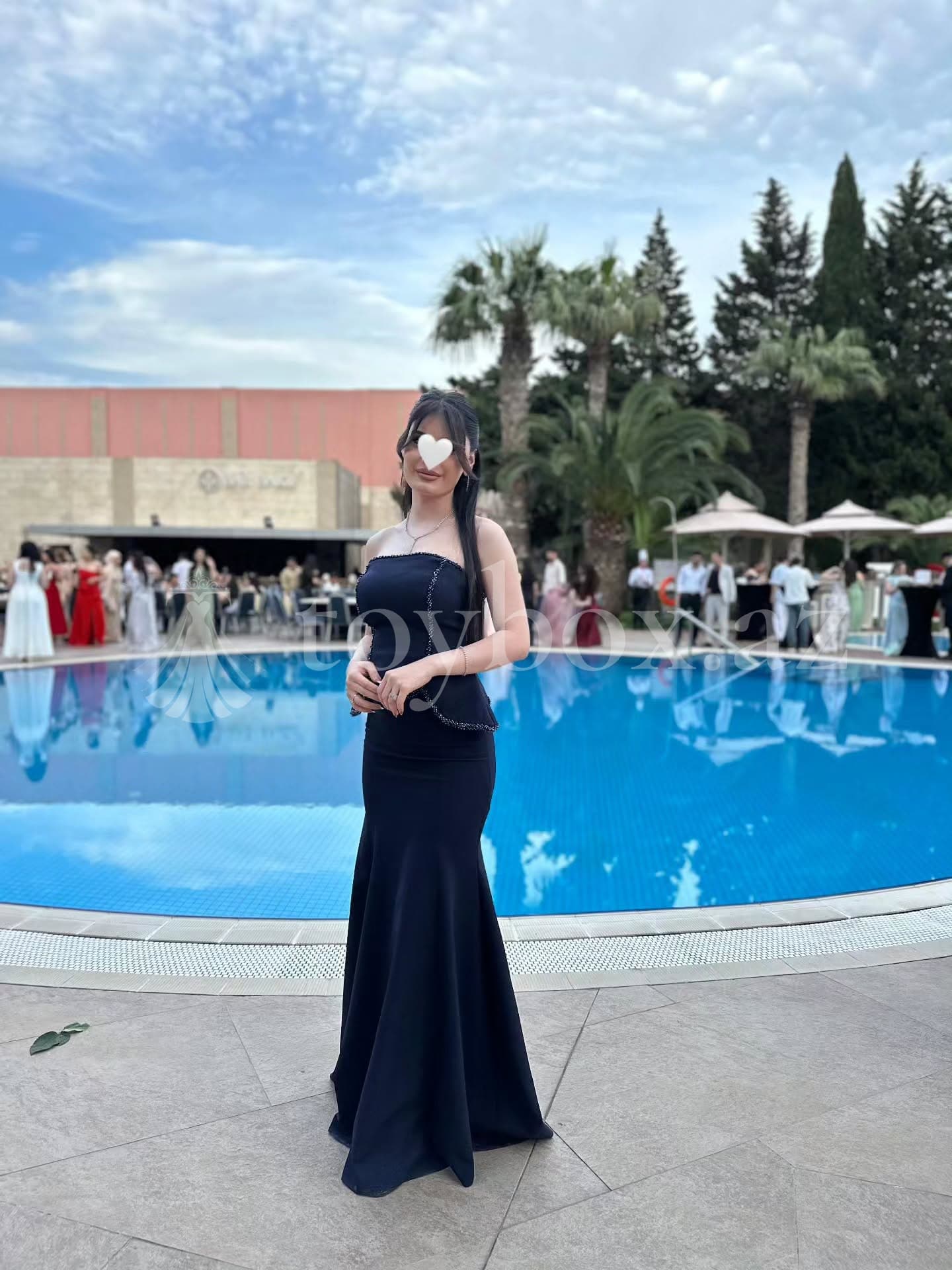 Ziyafət Geyimləri Desire