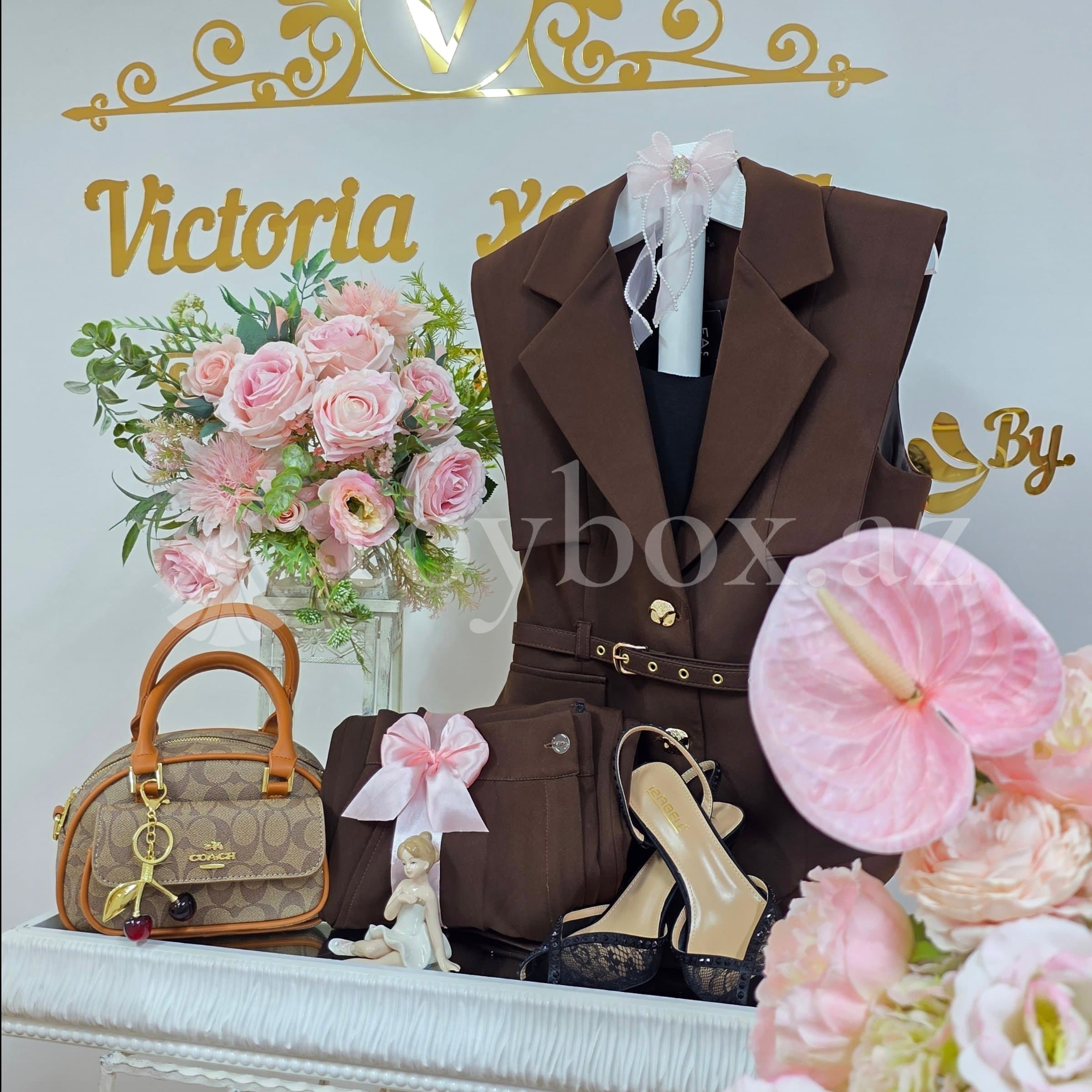 Victoria Xonça Naxçıvan