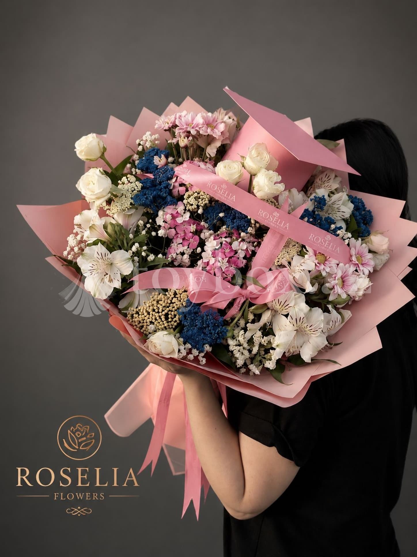 Roselia Flowers
