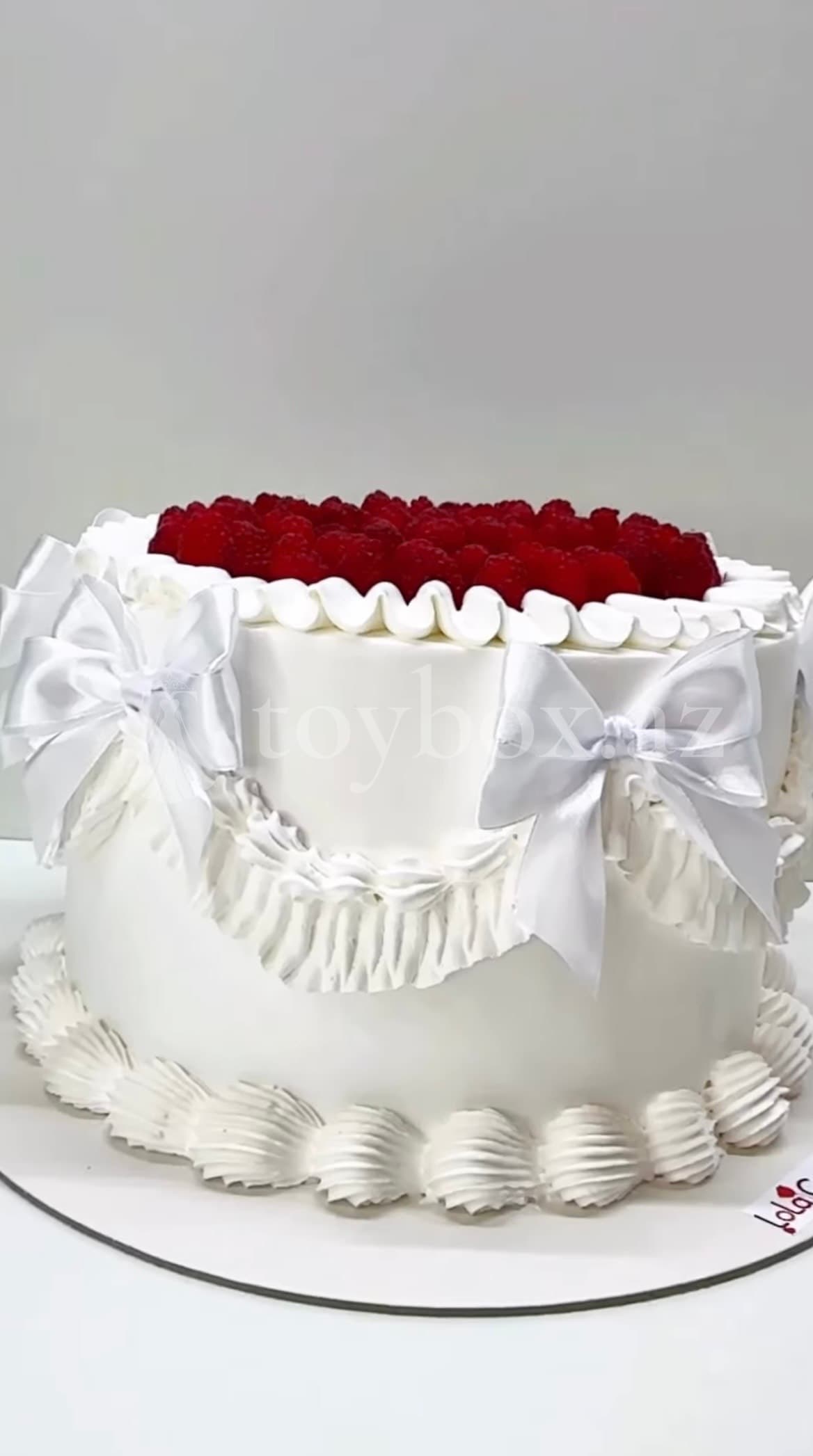 Lola Cake Baku