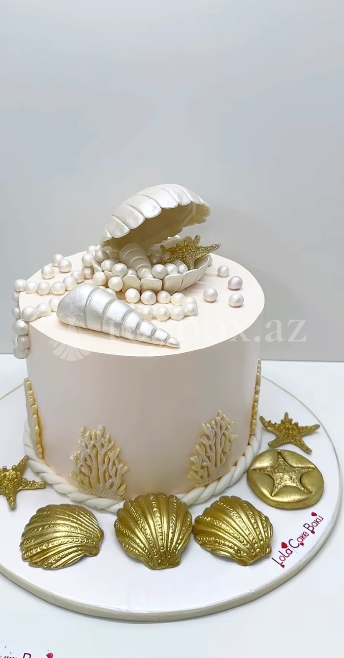 Lola Cake Baku