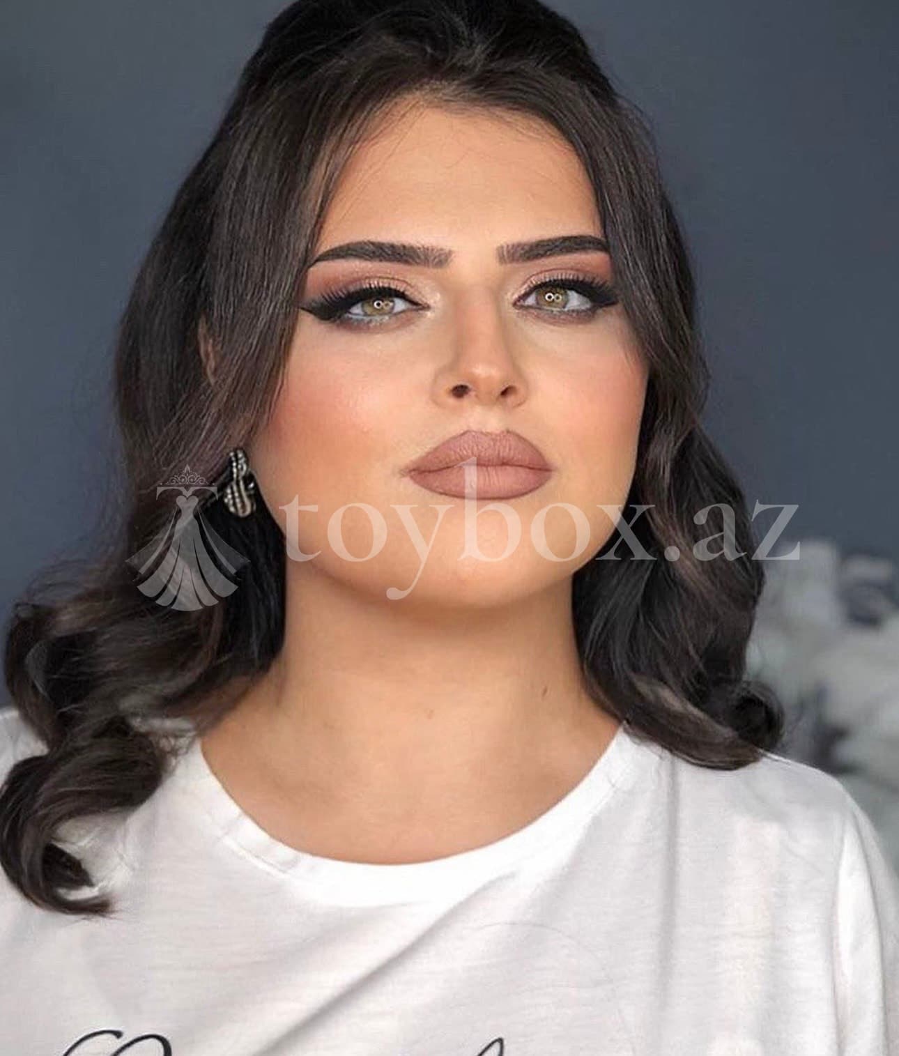 Stilist Yeganə Aslan