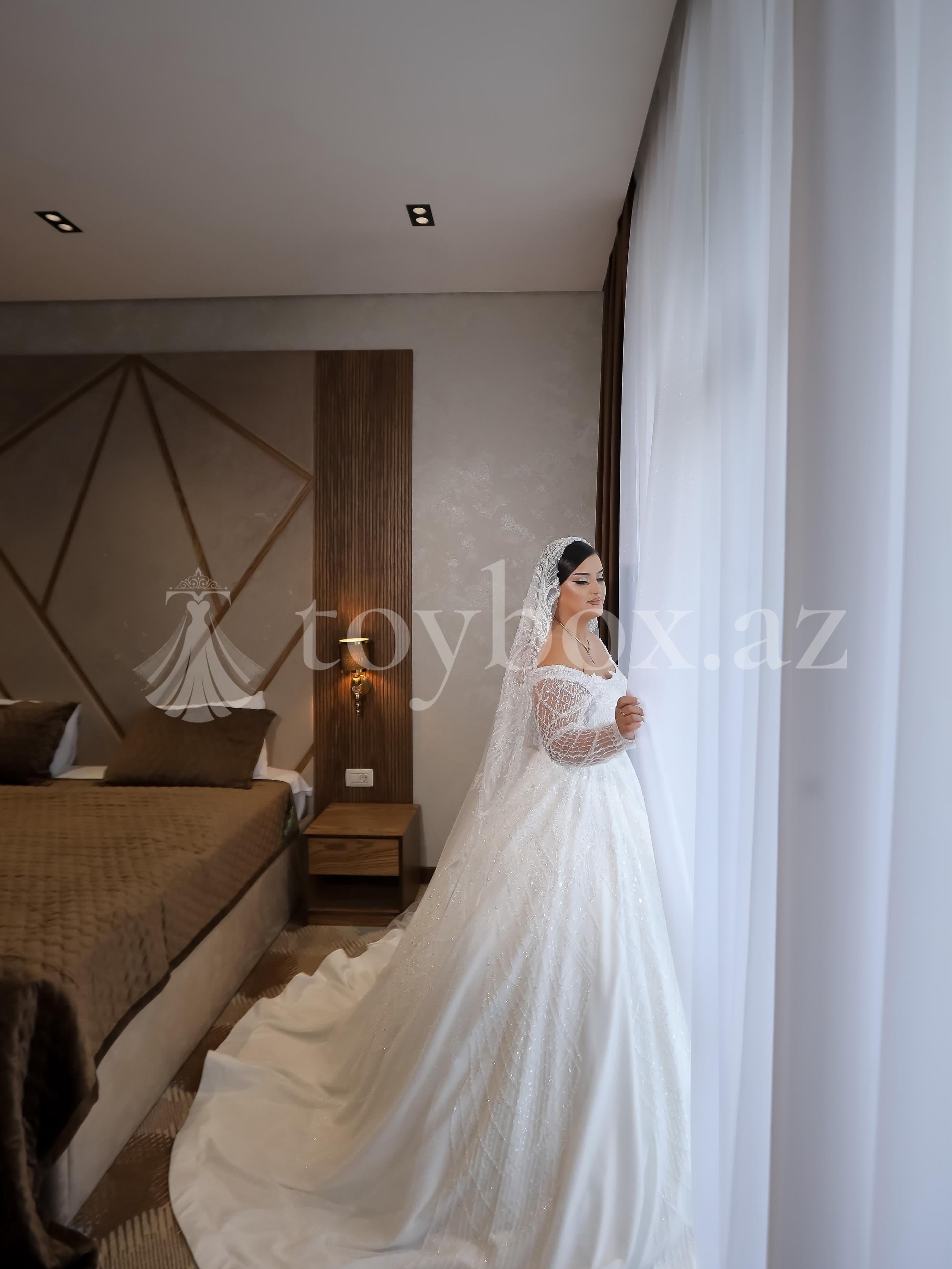 Hürüxanım Gəlinlik Evi