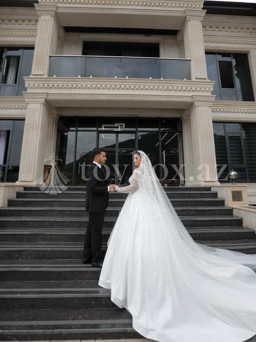 Hürüxanım Gəlinlik Evi