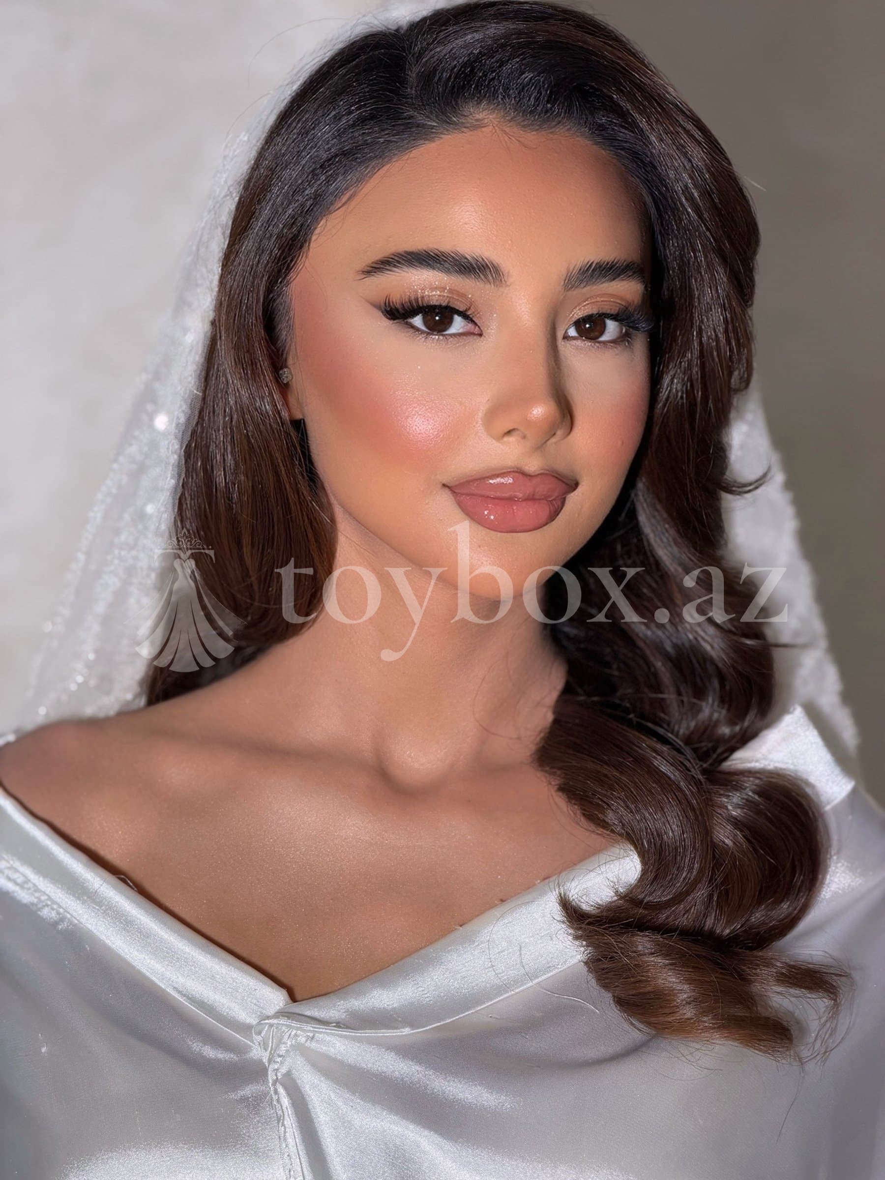 Ulka Make Up